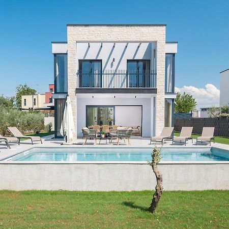 Villa Grota Пореч Екстериор снимка